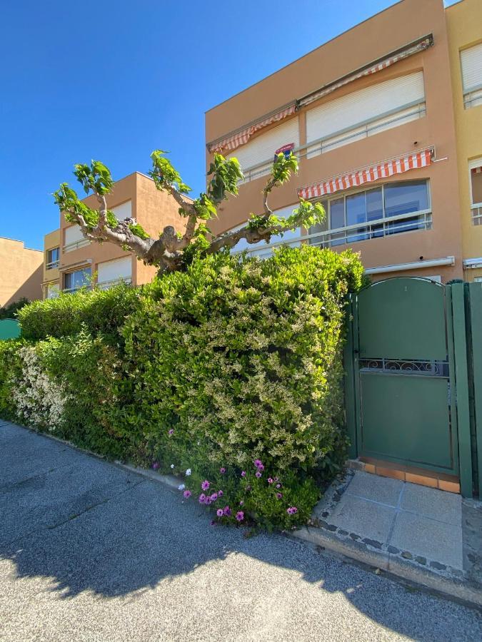 Les Locations Cinaureva « L'Argentiere » Apartment La Londe-les-Maures Luaran gambar